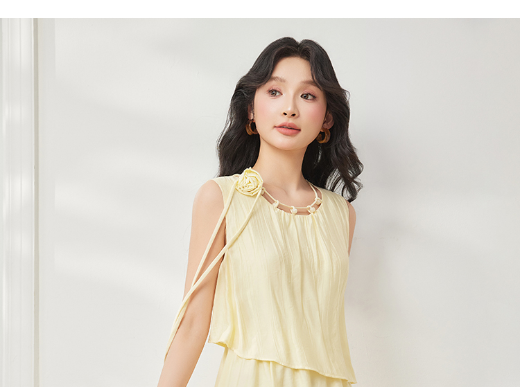 ワンピース 2025 夏の新しいフレンチロマンチックな女性の休暇風デザイン感ベストロングスカート