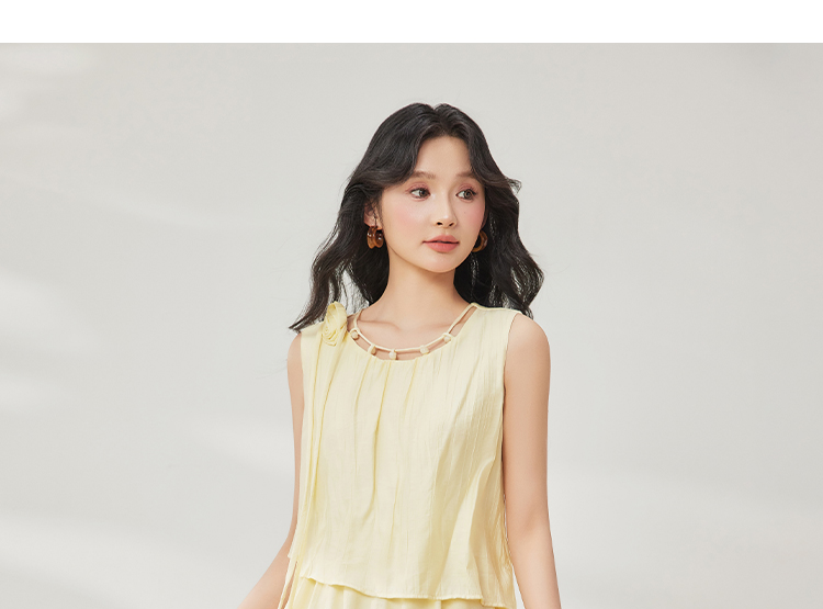 ワンピース 2025 夏の新しいフレンチロマンチックな女性の休暇風デザイン感ベストロングスカート